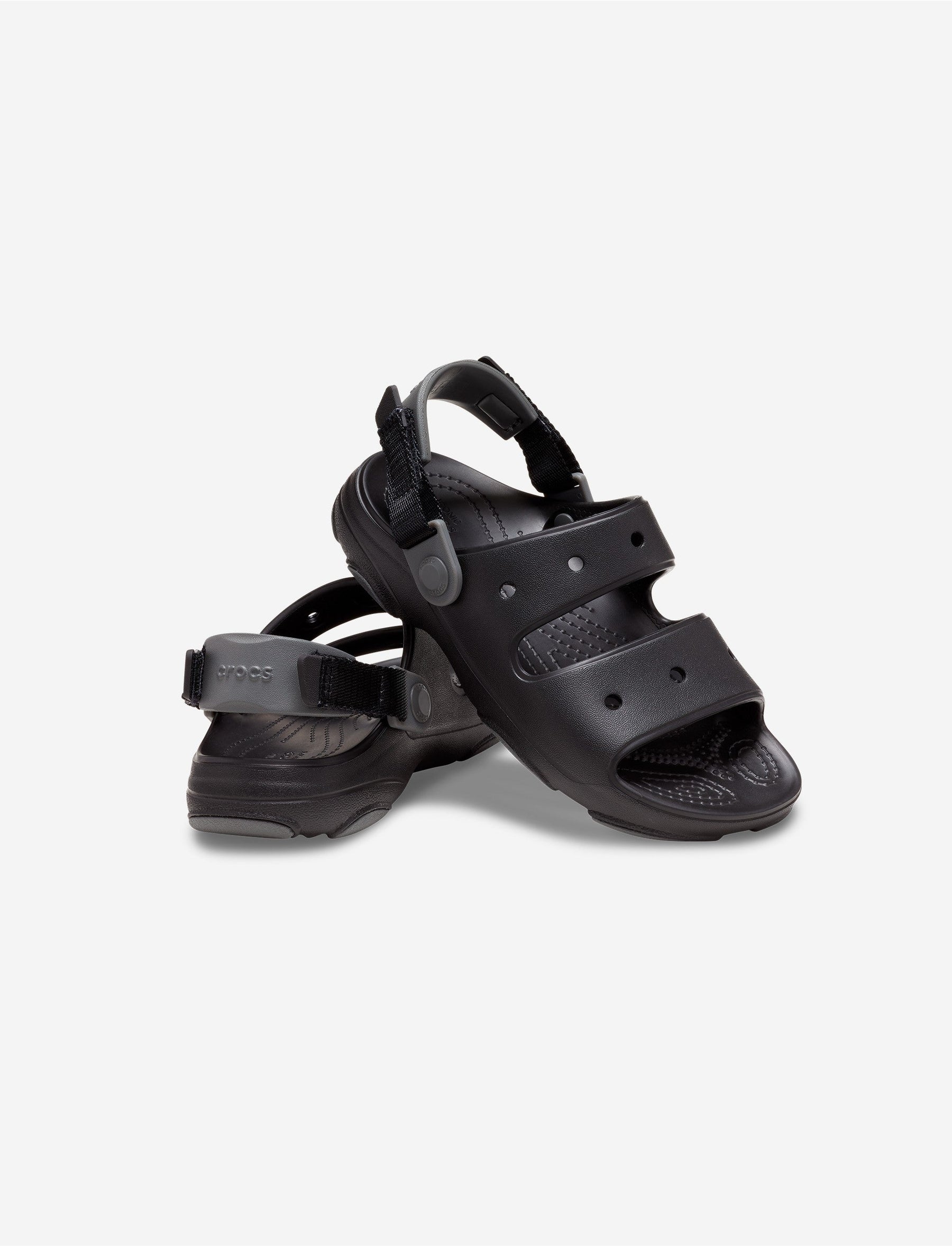 Crocs Classic All-Terrain Sandal K - סנדלי קרוקס לבנים בצבע שחור-Crocs-28-29-נאקו