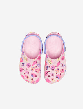 Crocs Kids Classic Pool Party Clog - כפכפי קרוקס קלאסי לילדים בהדפסים קיציים בצבע בלרינה ורוד-Crocs-27-28-נאקו