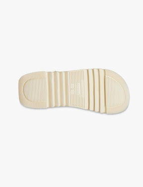 Crocs Classic Hiker Xscape Sandal - נעלי פלטפורמה קרוקס לנשים בצבע וניל קרוקס-Crocs-36-37-נאקו
