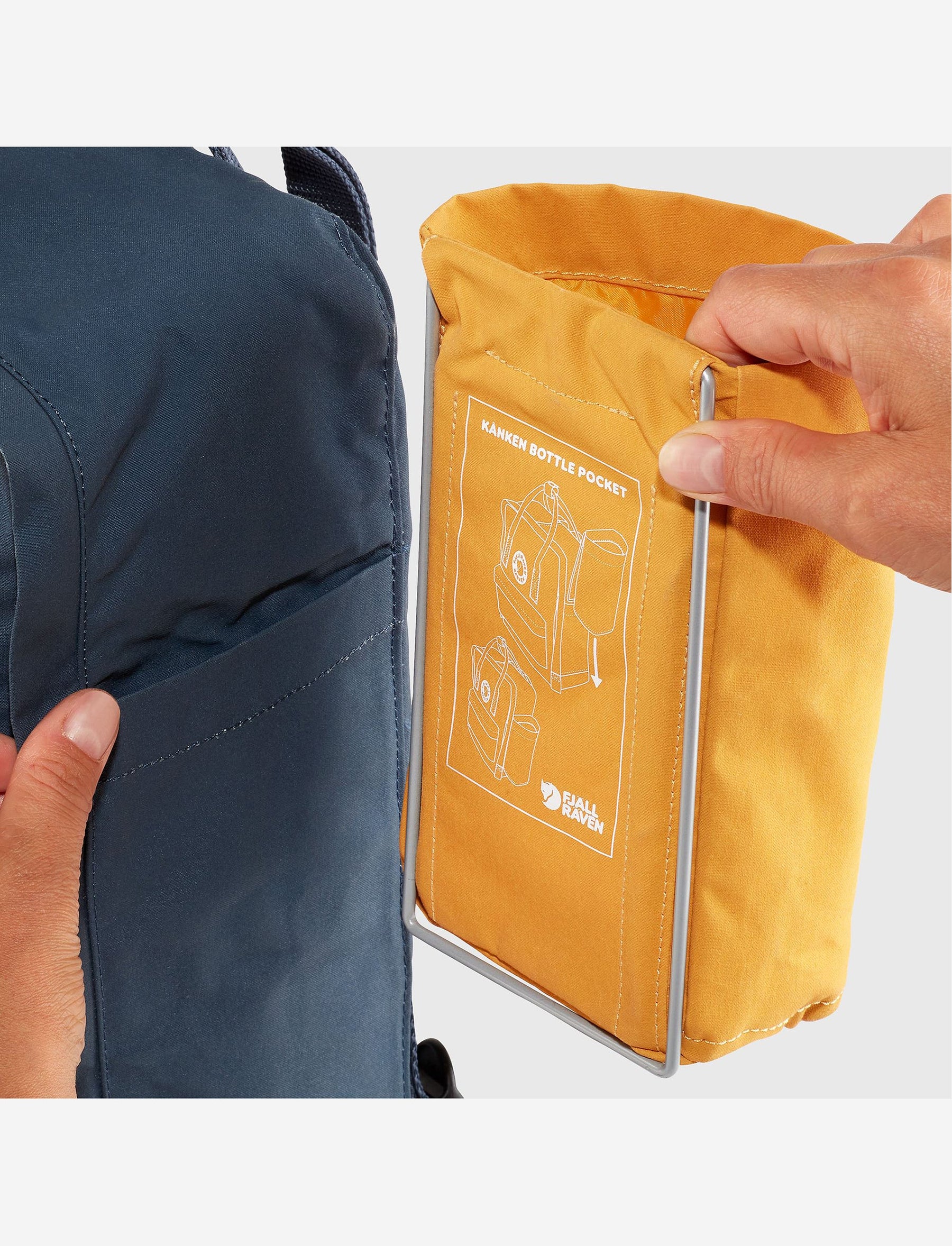 Fjallraven Kanken Bottle Pocket – מידנית לבקבוק מים בצבע שחור-Kanken-One Size-נאקו